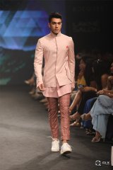 Mr World Rohit Khandelwal at Lakme Fashion Week By Raamz